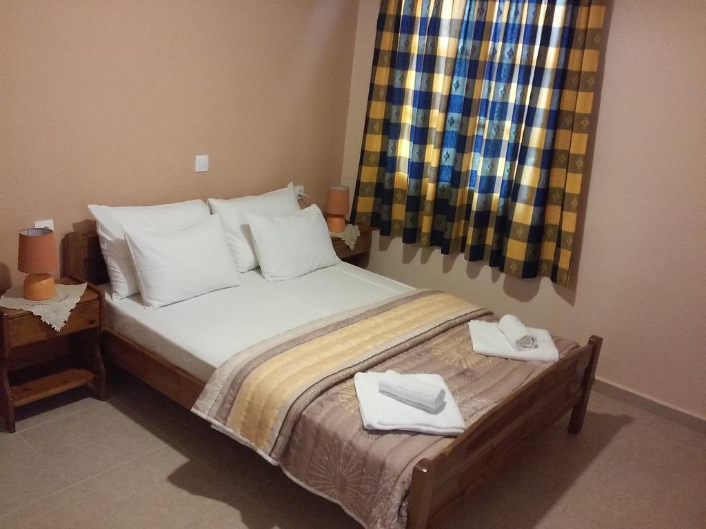 Alkmini Hotel Áyios Dhimítrios Eksteriør billede